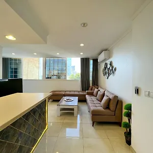 urban-luxury-apartment.jeddahhotels.net/